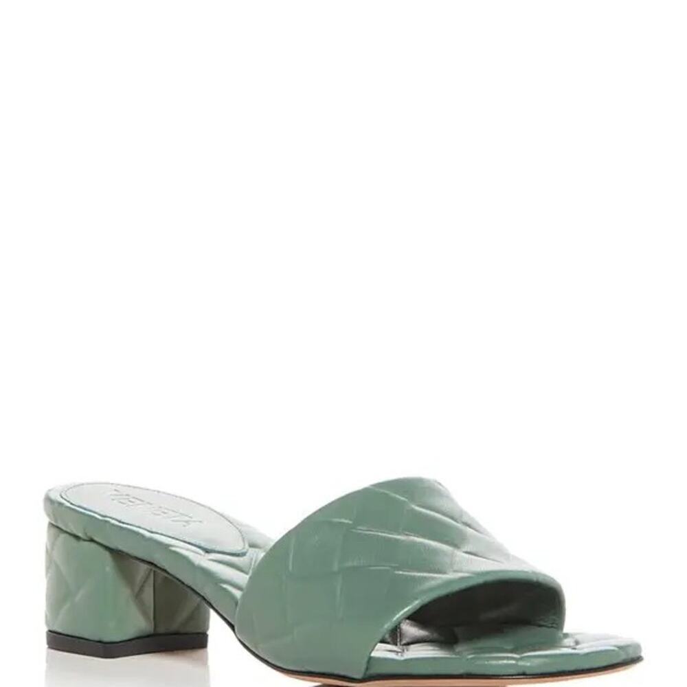 Bottega Veneta Amy Aloe Leather Mules Quilted Sandals 37.5 NWT - Picture 2 of 4